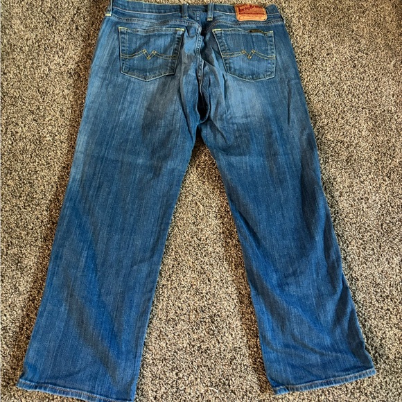 Lucky Brand Easy Rider Crop - Picture 2 of 4